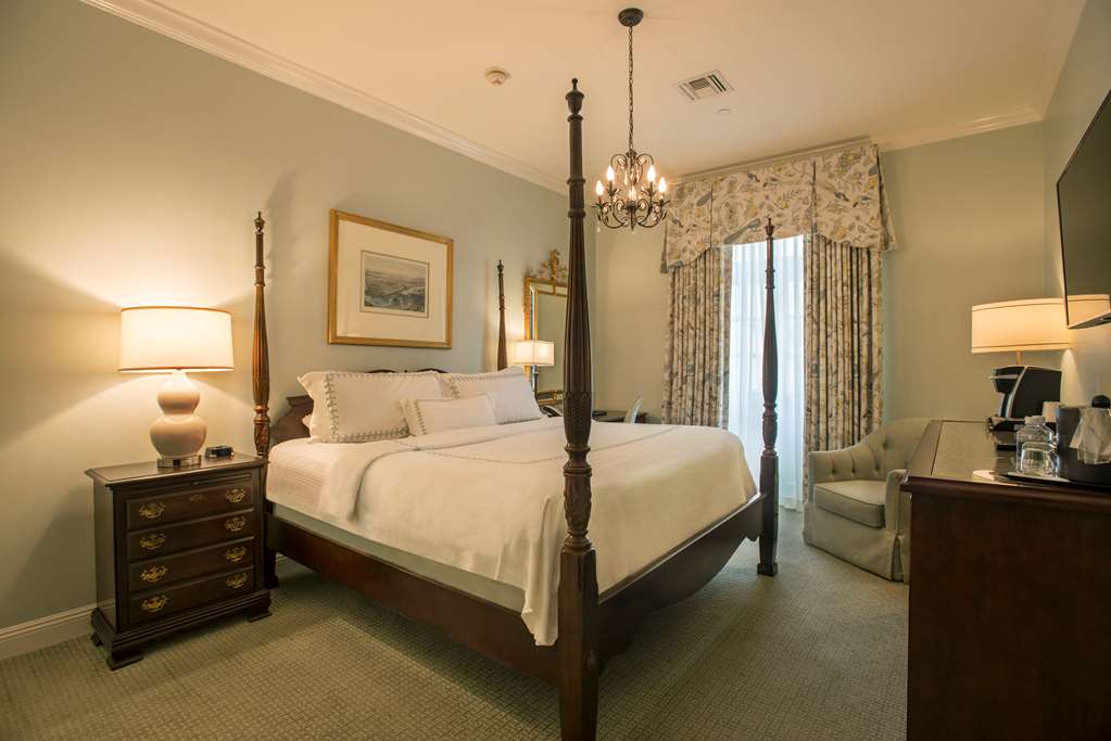 Bienville House Hotel - photo 19