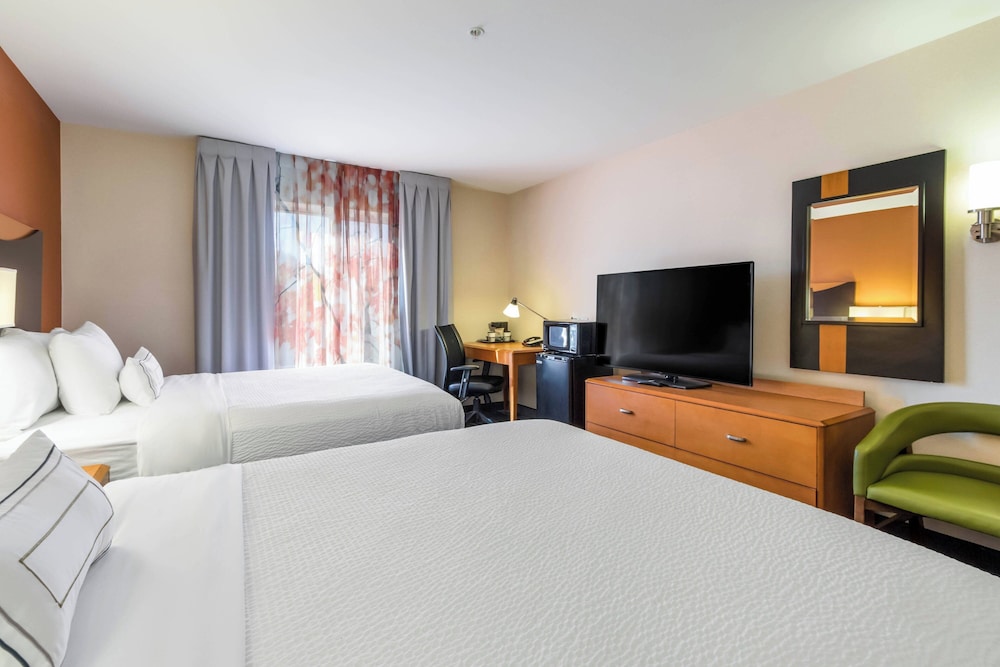 Fairfield Inn & Suites by Marriott Columbia - photo 9