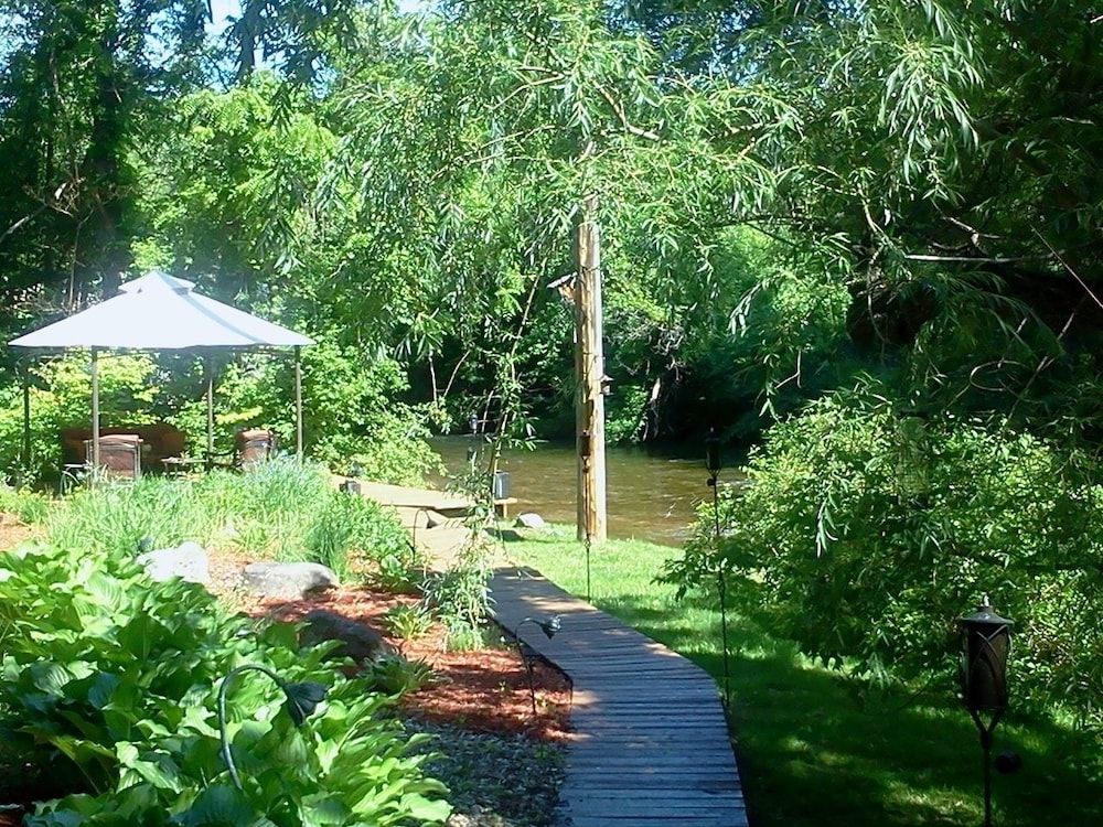 Stone Waters Inn - photo 20