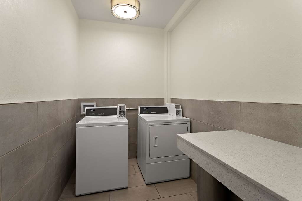 Comfort Suites University Las Cruces - photo 42