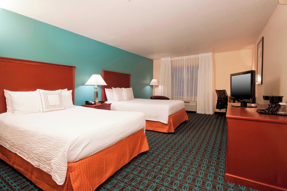 Fairfield Inn & Suites by Marriott El Centro - photo 7