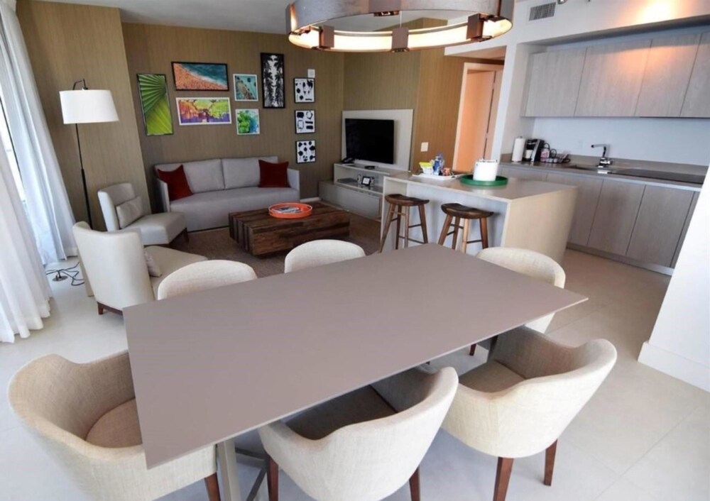 Contemporary Beach Resort Condos - photo 44