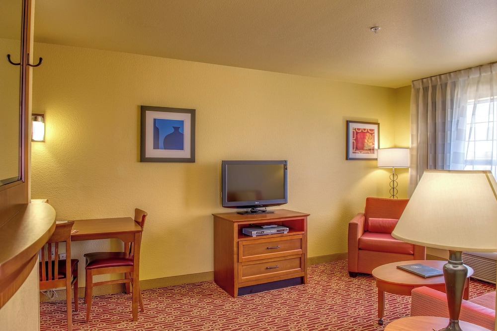 Towneplace Suites by Marriott Las Cruces - photo 23