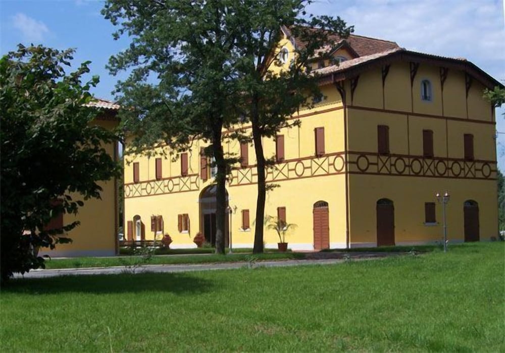 Corte Degli Estensi — Formigine — photo 2