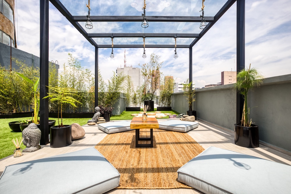 ULIV Family Apartments Polanco — 4-Star Luxury Hotel in Mexico City, Mexico