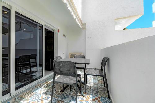 Tenerifeopenhome Luxury prestige studio in playa las americas in Playa De Las Americas, Spain