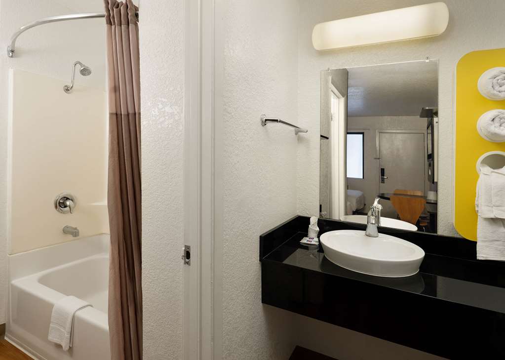 Motel 6 Camarillo CA - photo 22