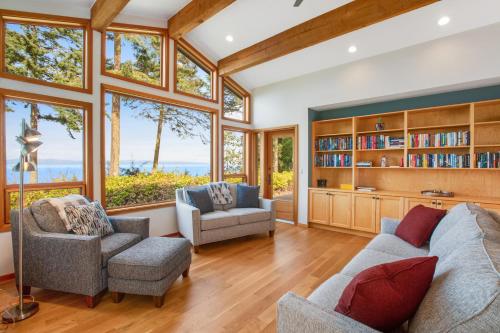 Blufftop on Freshwater Bay in Port Angeles, United States