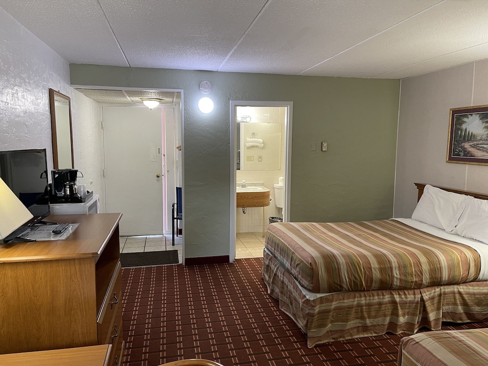The Autumn Inn - photo 9
