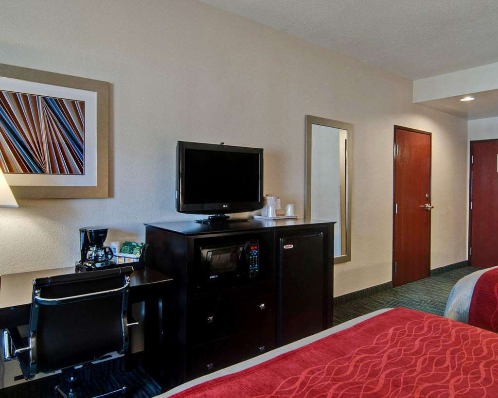 Comfort Inn Mount Airy - photo 9
