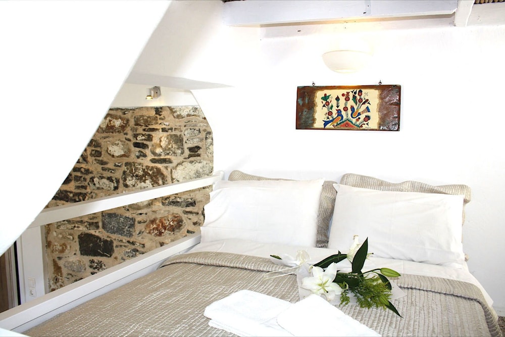 Mariakis Studios — Astypalaia — photo 3