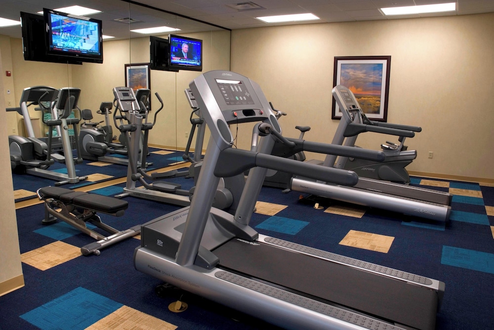 Courtyard by Marriott Canton - photo 18