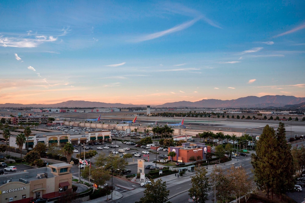 Los Angeles Marriott Burbank Airport - photo 50
