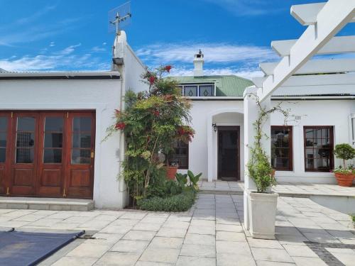 Newlands Rose Cottage — 4-Star Luxury Hotel in Cape Town, South Africa