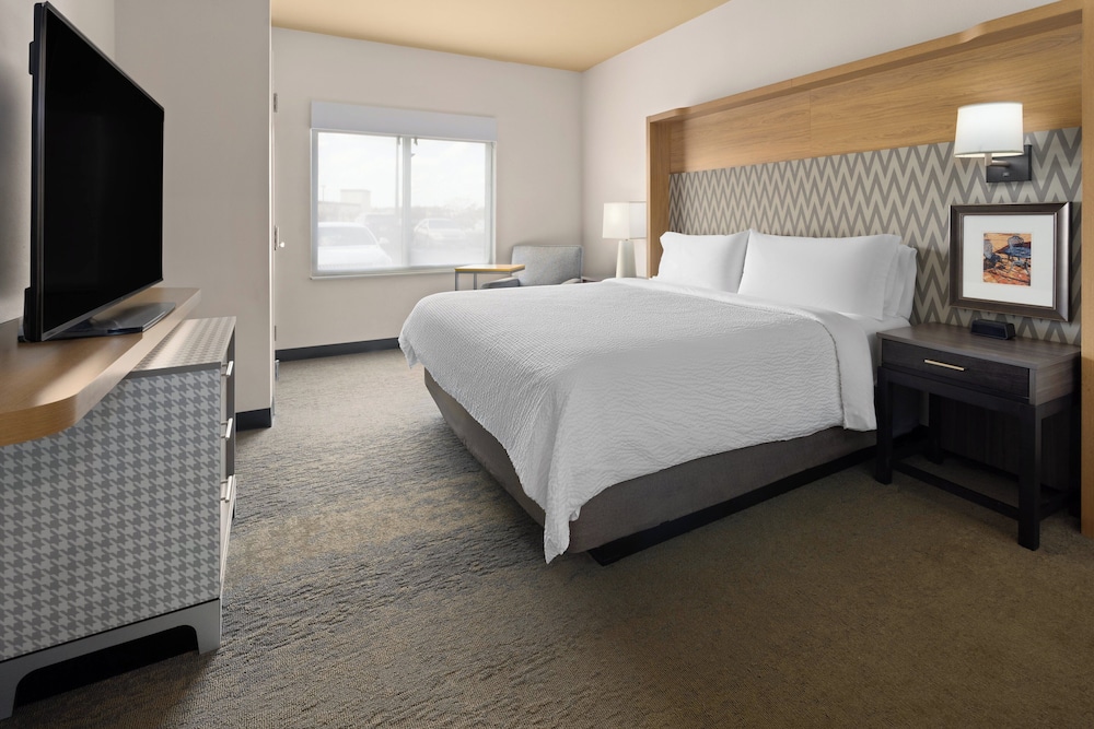 Holiday Inn Hotel & Suites Savannah Airport Pooler - photo 18