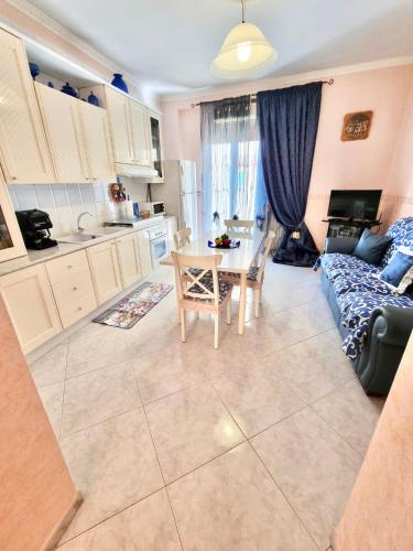 Colasante House — 4-Star Luxury Hotel in Molfetta, Italy