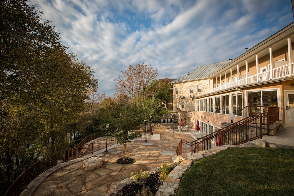 Gruene River Hotel & Retreat - photo 99