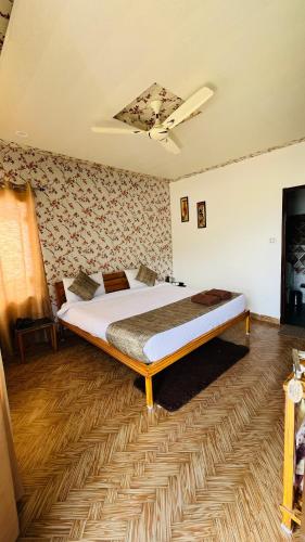 Kedar Kantha Resort in Unknown City, India