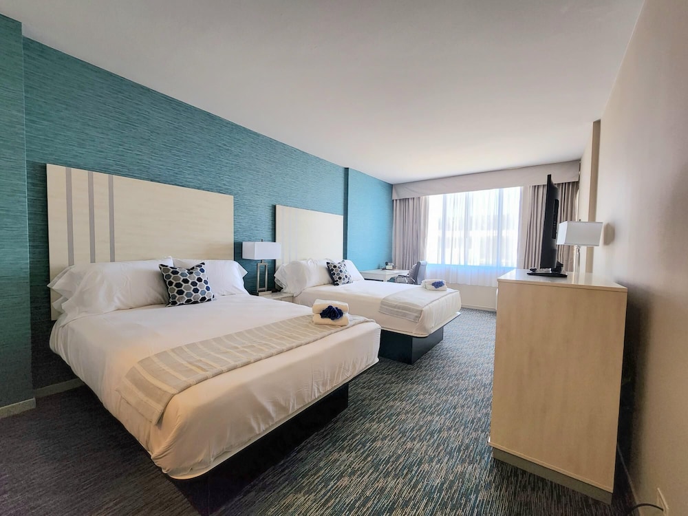 Illinois Beach Hotel - photo 6
