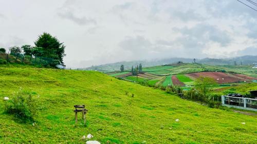 Away From Home 6 Home Stay Ooty Entire 3BHK Villa — 4-Star Luxury Hotel in Ooty, India
