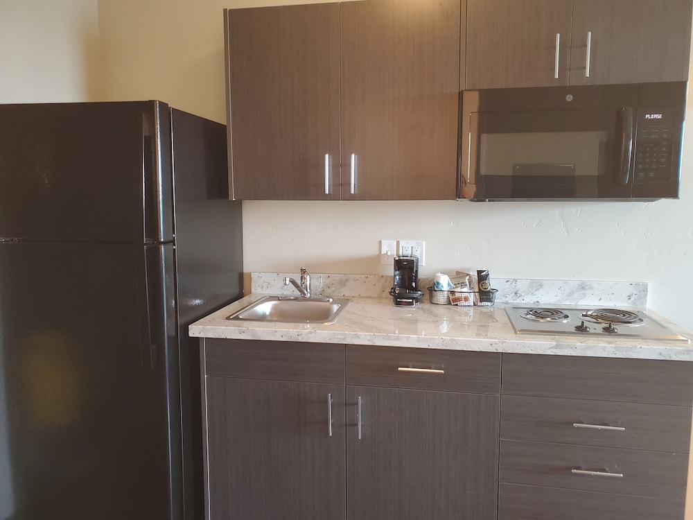 Simple Suites Boise Airport - photo 12