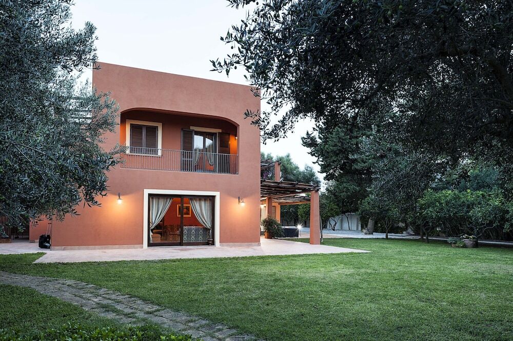 Relais Virginia Sea & Pool Marsala — 4-Star Luxury Hotel in Marsala, Italy
