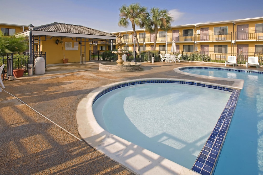 Americas Best Value Inn Laredo - featured photo
