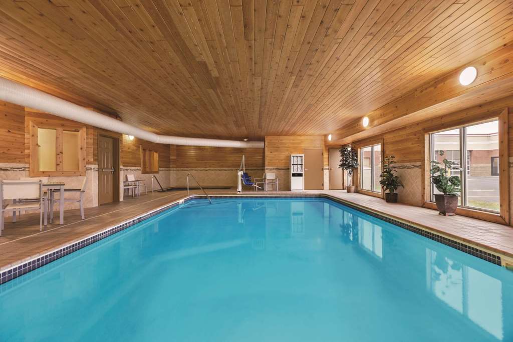 Country Inn & Suites by Radisson Forest Lake MN - photo 11