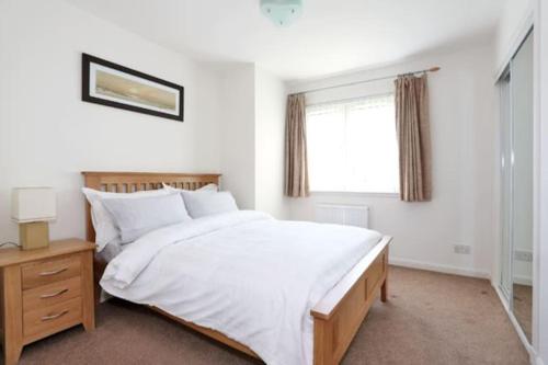 2 Bed Condo Best of Beach & City FREE Parking — 4-Star Luxury Hotel in Aberdeen, United Kingdom