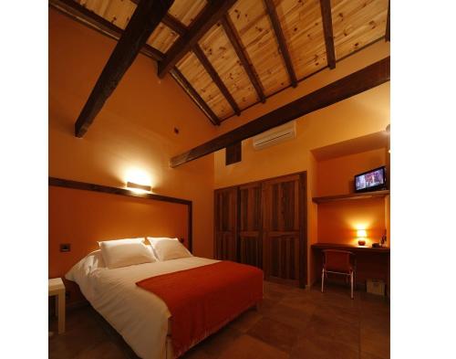 Hôtel Restaurant Chez Pito in Toulouse, France