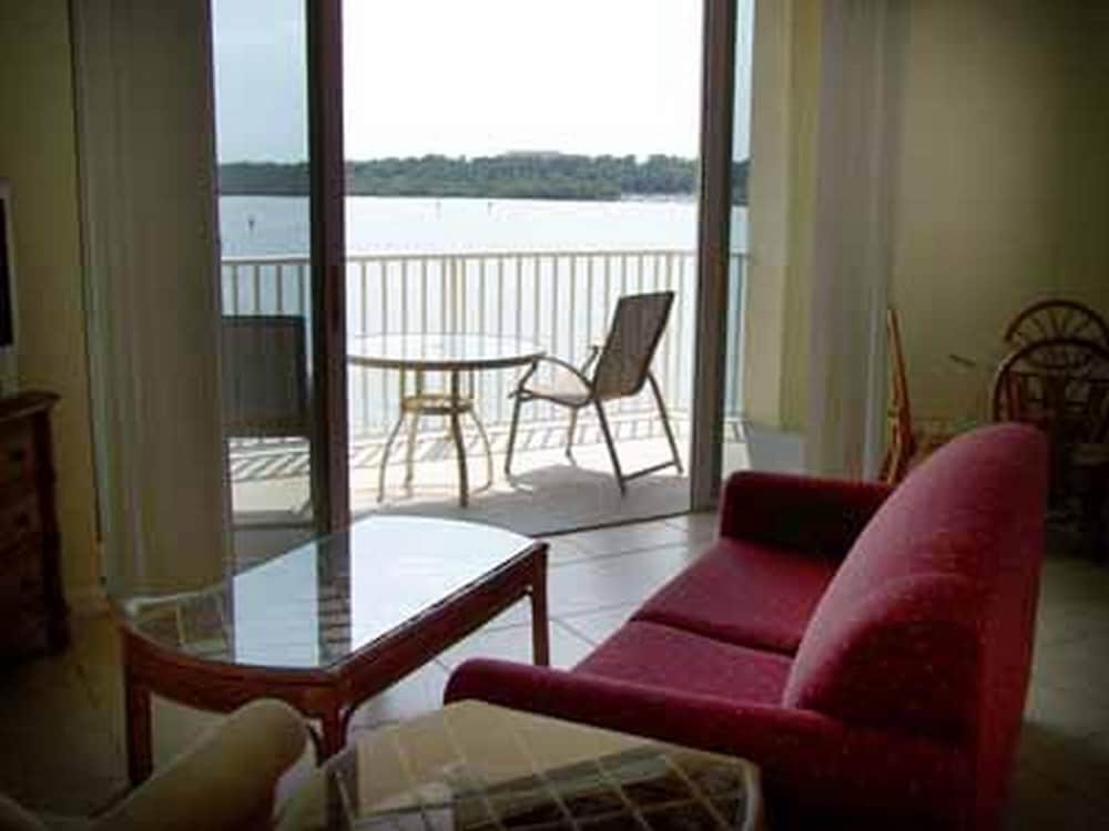 Boca Ciega Resort - photo 16