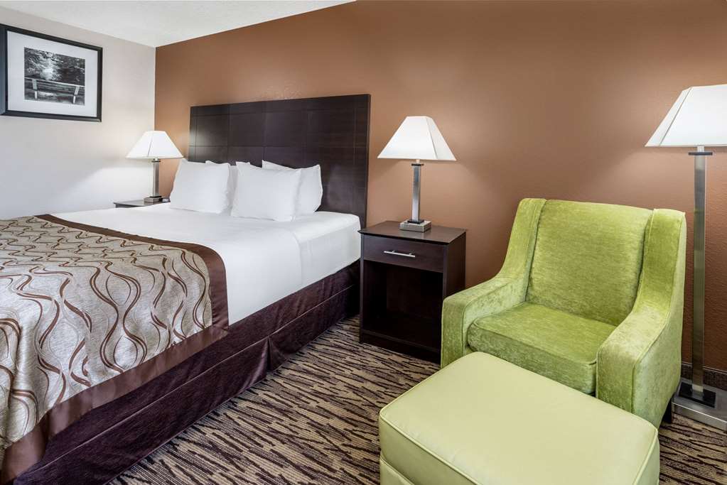 Baymont by Wyndham Beloit - photo 24