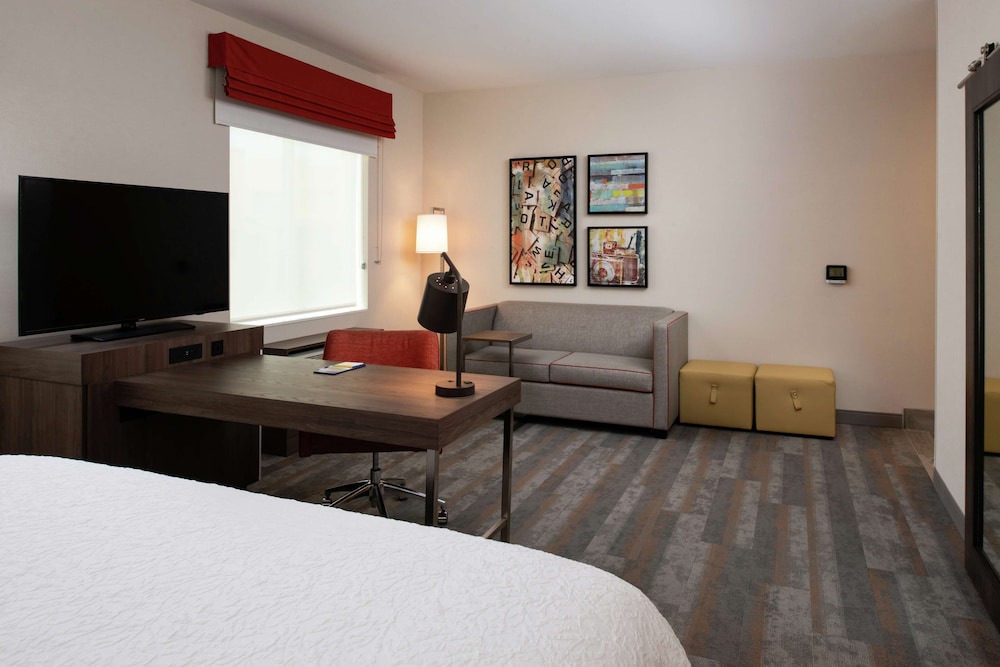 Hampton Inn & Suites Buena Park - photo 5