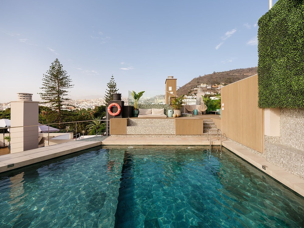 Hotel Taburiente — 4-Star Luxury Hotel in Santa Cruz De Tenerife, Spain