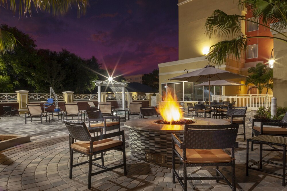 Courtyard by Marriott DeLand Historic Downtown - photo 27