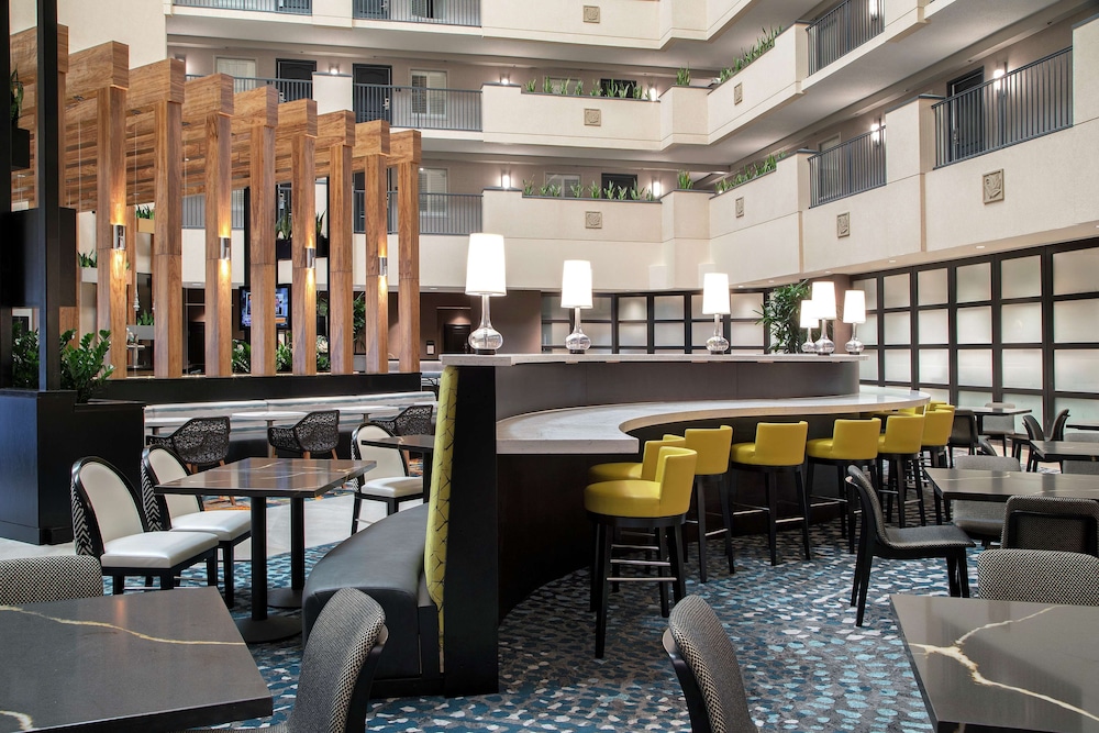 Embassy Suites by Hilton Orlando Airport - photo 42