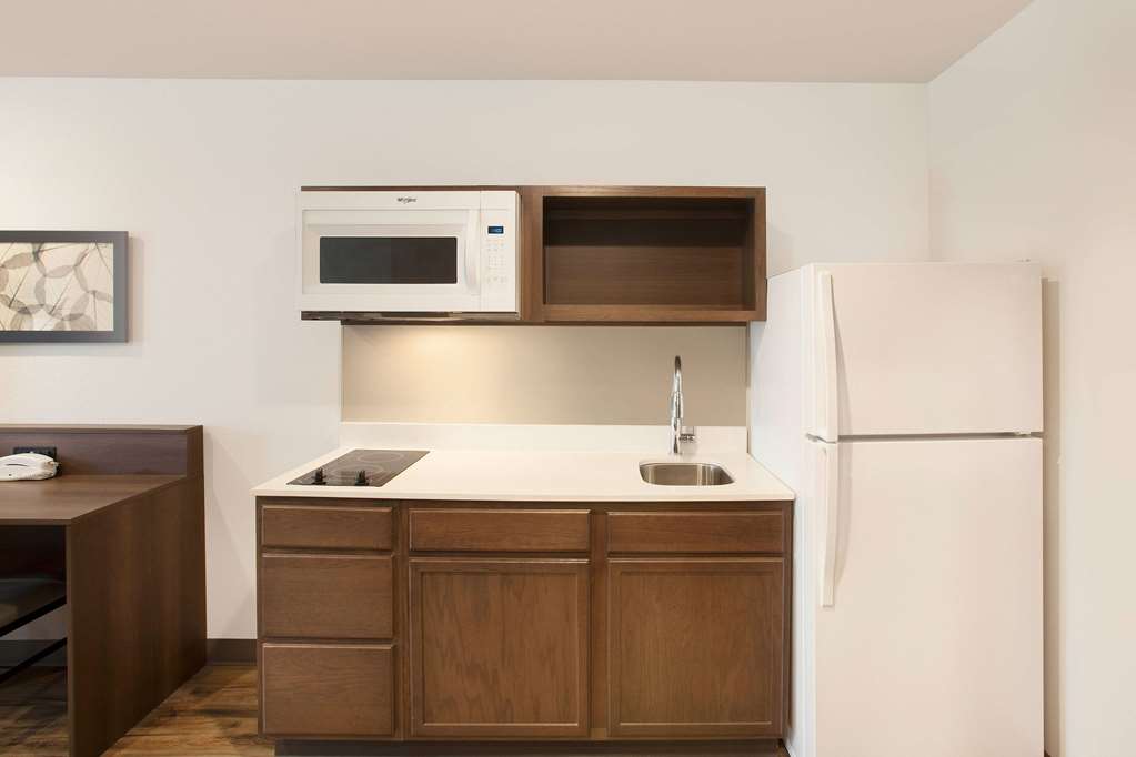 WoodSpring Suites West Monroe - photo 13