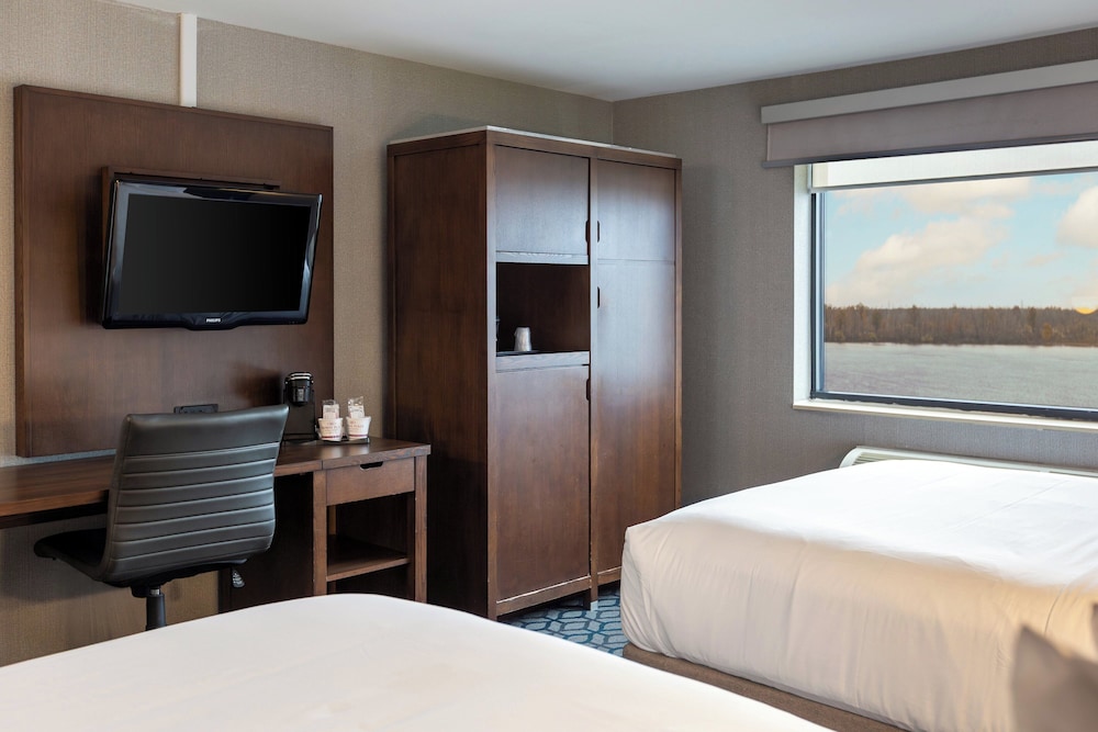Crowne Plaza Niagara Falls NY Riverside by IHG - photo 28