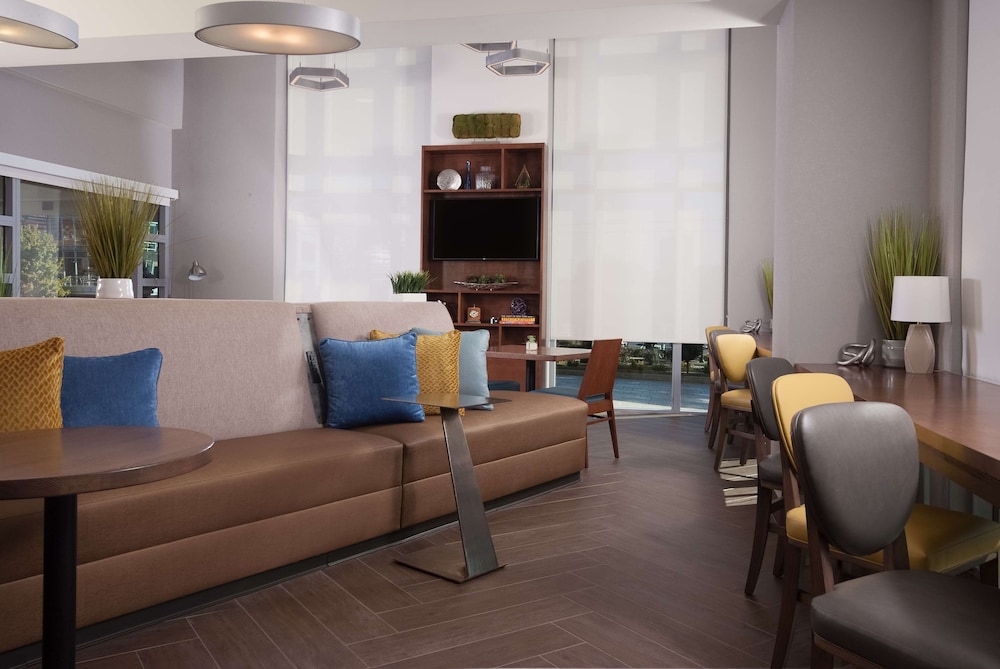 Home2 Suites by Hilton Atlanta Perimeter Center - photo 32