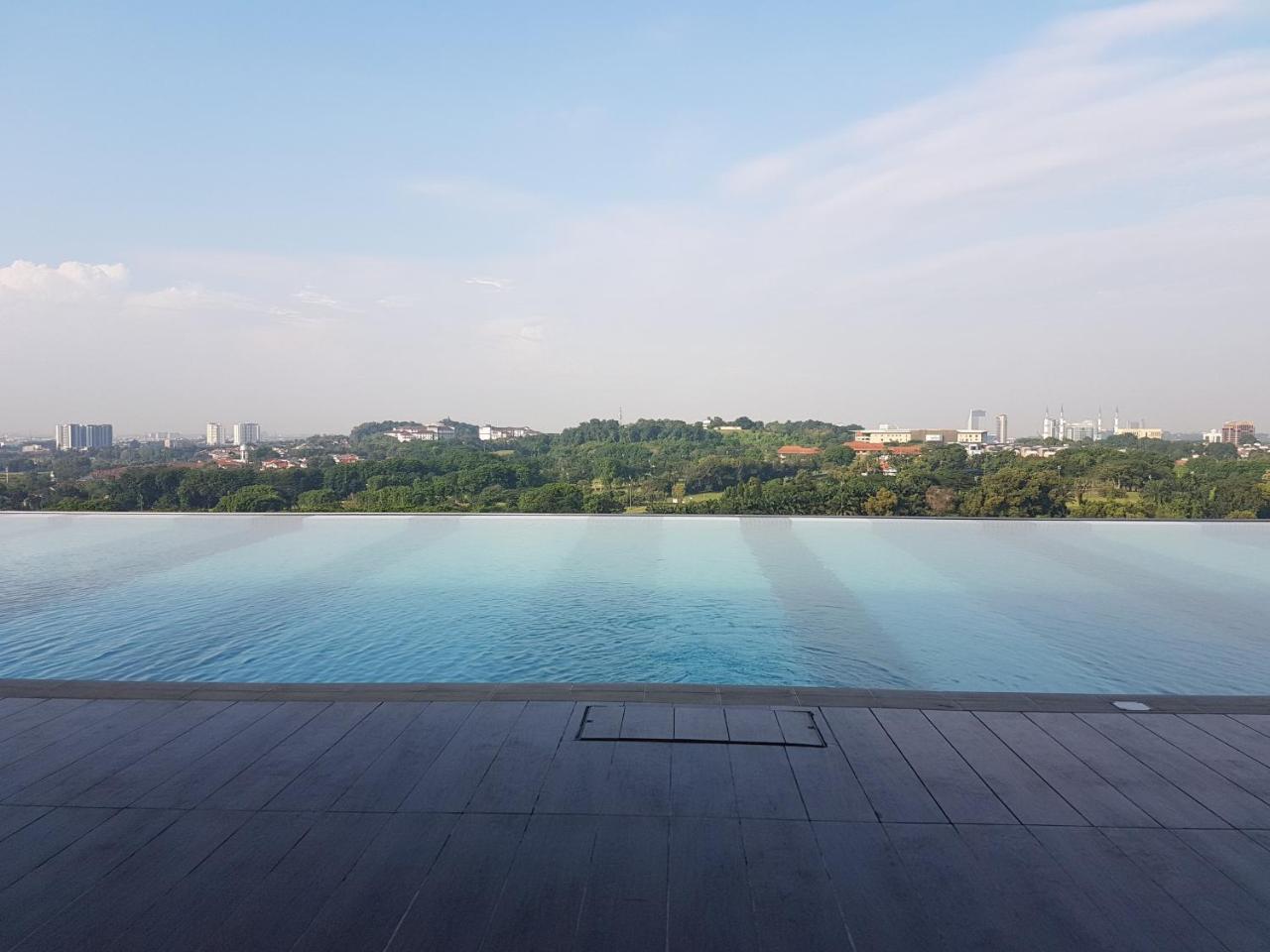 SJA Suria Jelutong — 4-Star Luxury Hotel in Shah Alam, Malaysia