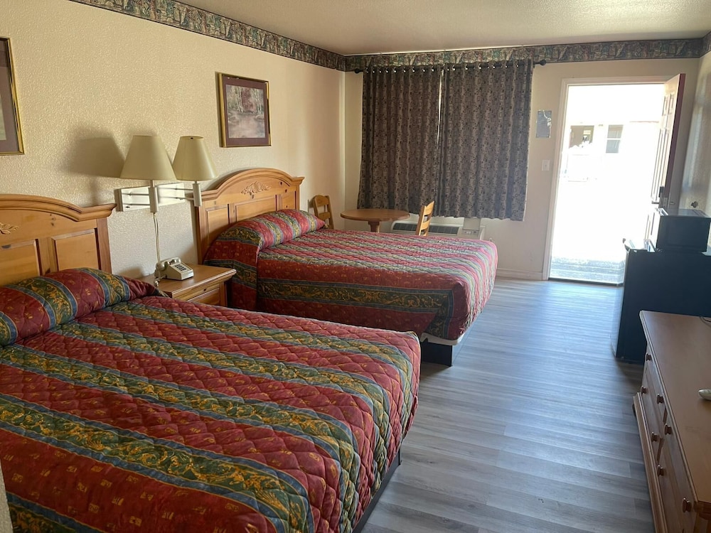 Lakeside inn & suites by OYO Mathis I 37 - photo 6