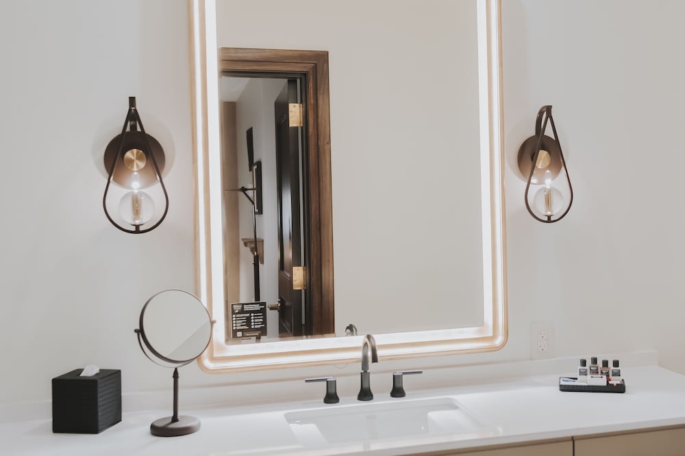 The Peregrine Omaha Downtown Curio Collection by Hilton - photo 43