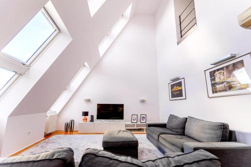 Modern Top Floor Apartment with a Terrace — 4-Star Luxury Hotel in Budapest, Hungary