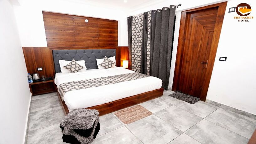 The Yachi S — Narendranagar