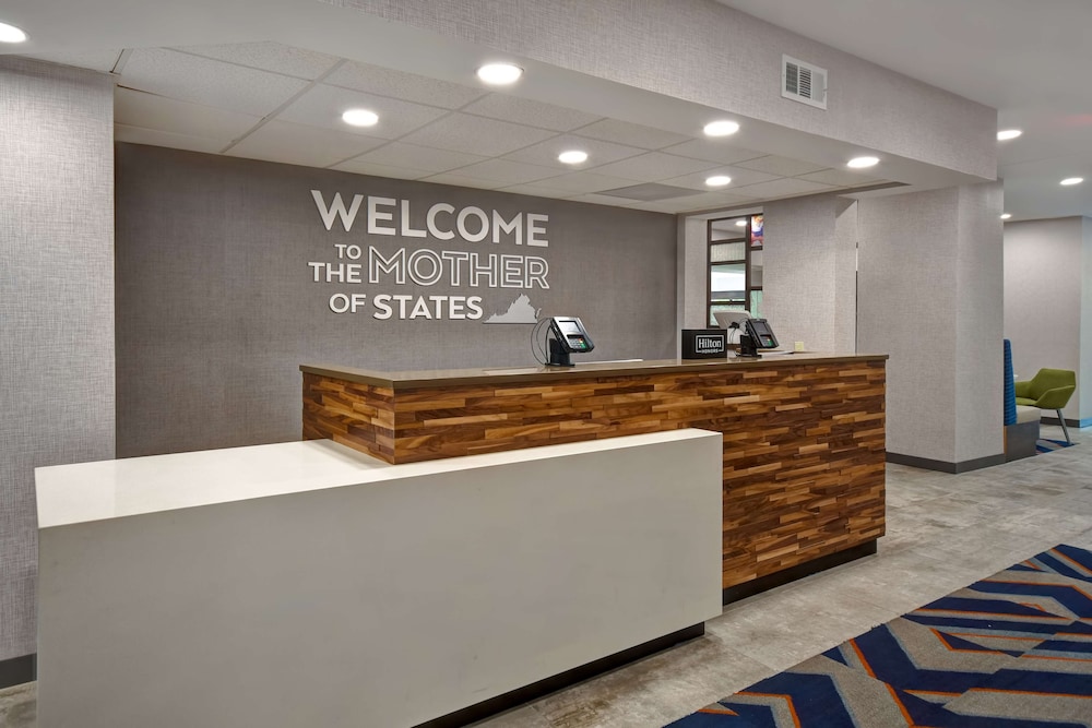 Hampton Inn Potomac Mills Woodbridge - photo 3