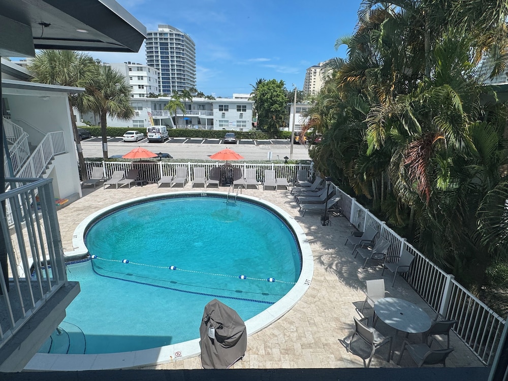 Rolo Beach Hotel - photo 125