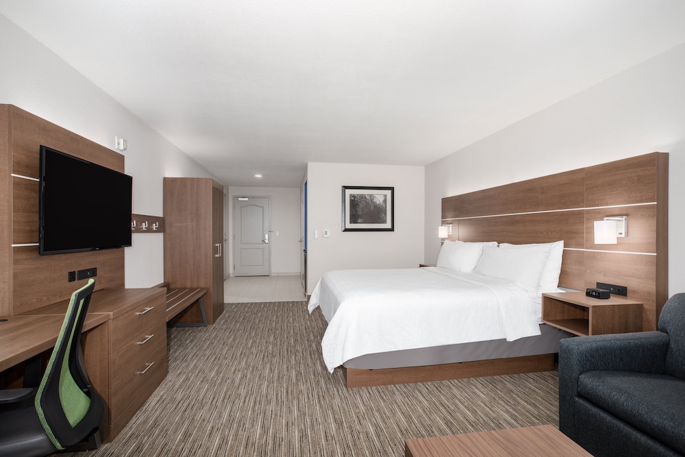 Holiday Inn Express & Suites Chowchilla Yosemite Park Area an IHG Hotel - photo 4