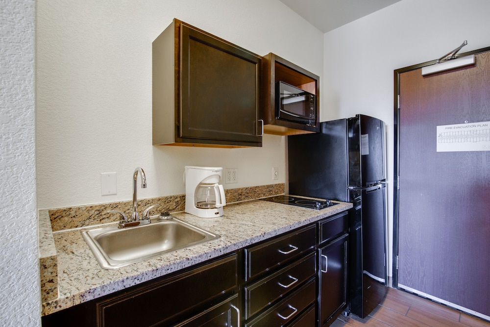 Inn at Hunters Run - photo 17