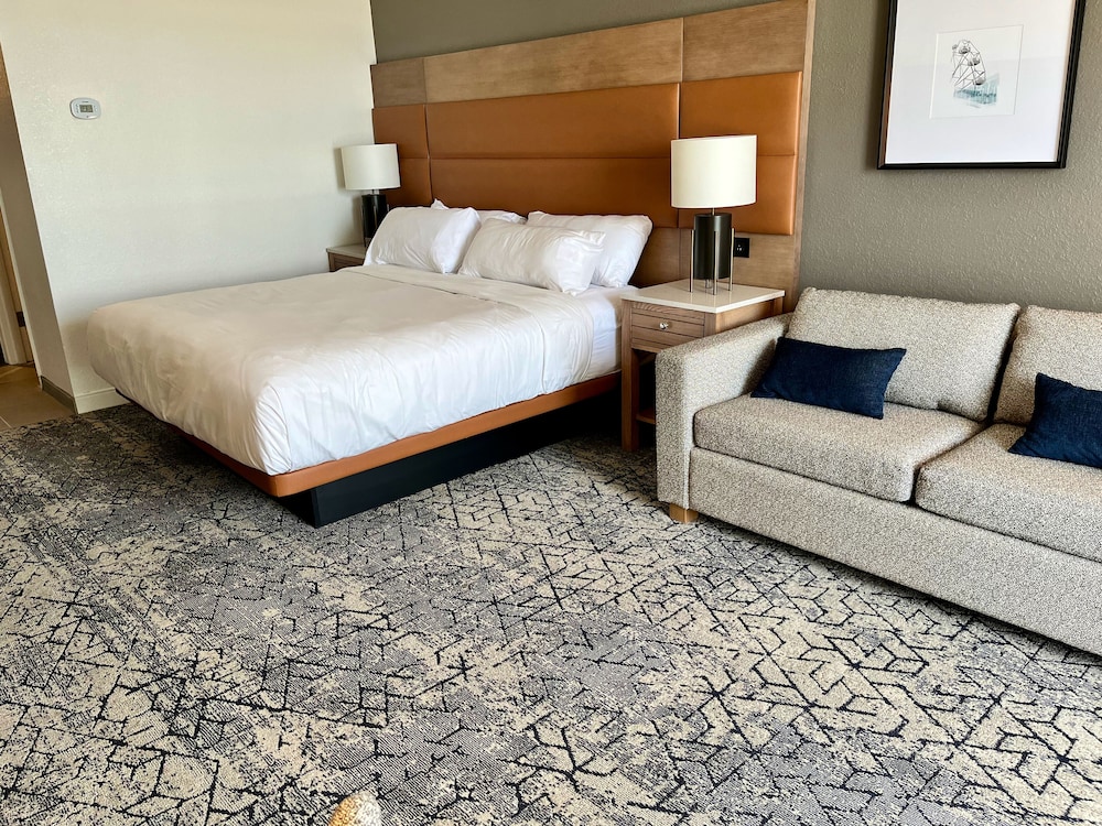 Sheraton Virginia Beach Oceanfront Hotel - photo 33