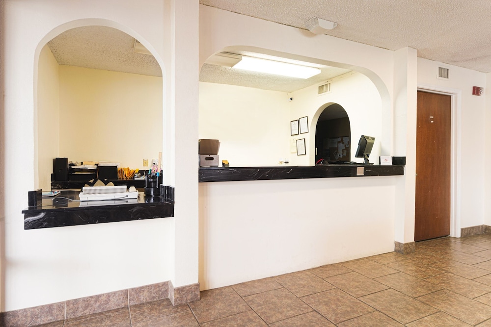 Days Inn by Wyndham Atmore — Atmore — photo 4